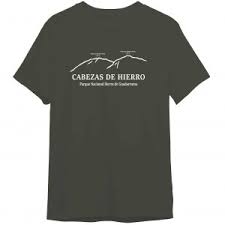Camiseta cabezas de hierro